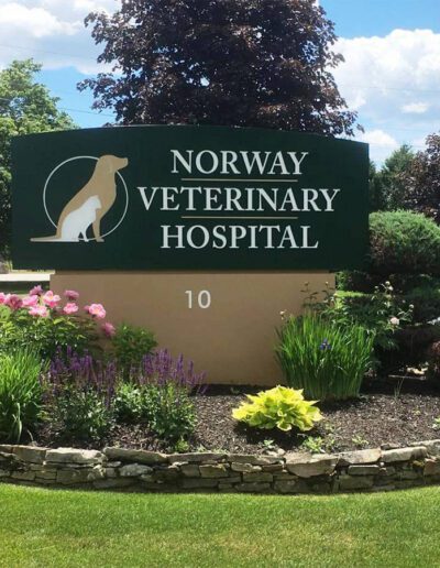 norway vet exterior sign